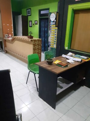 Lobby - Nyaman Homestay (Kediri)