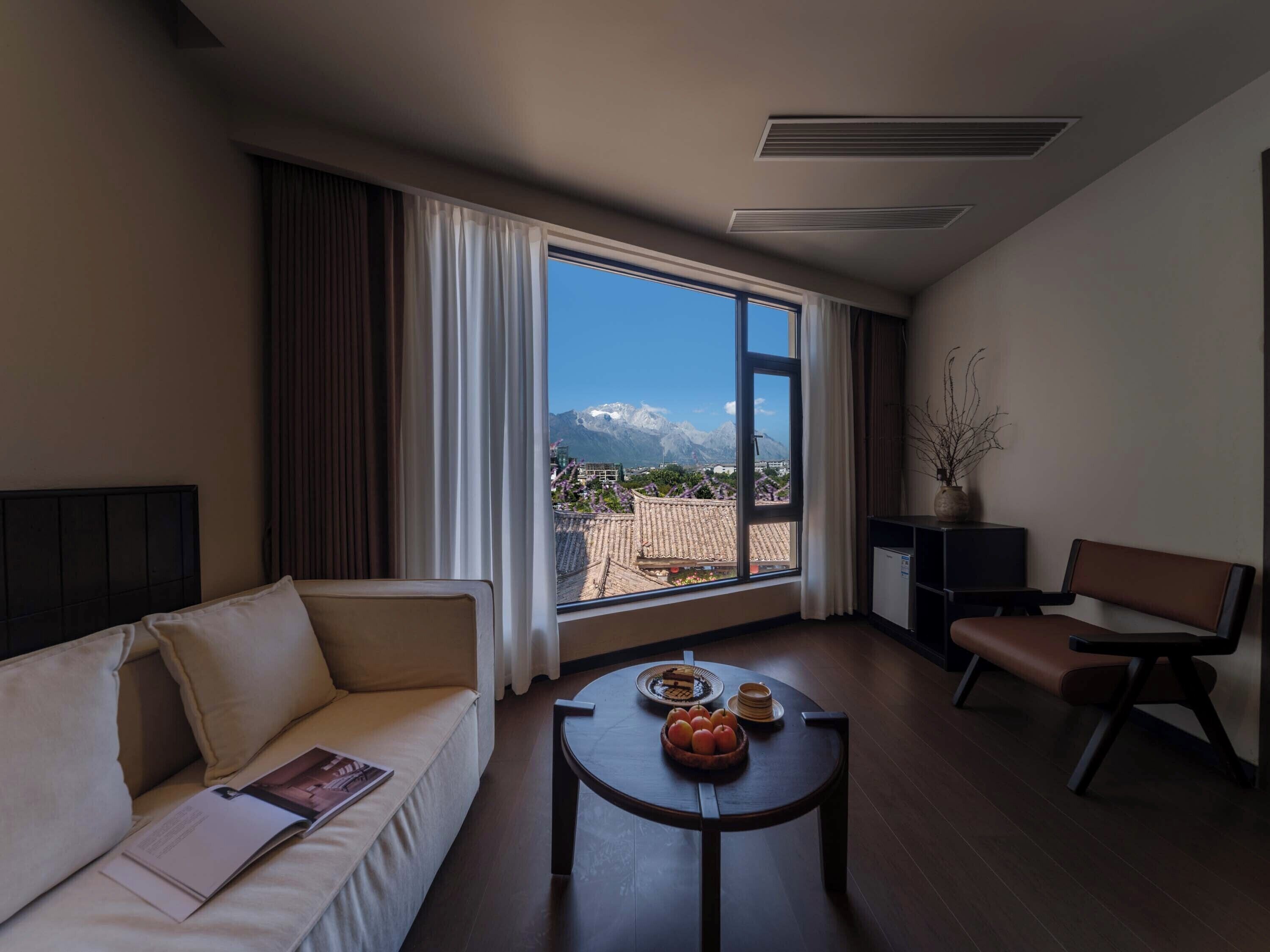 Chambre Double Signature | Articles gratuits dans le mini-bar, bureau, rideaux occultants