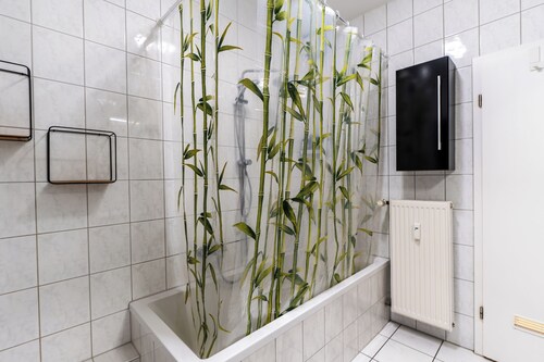Central | kitchen | WLAN | Wupper view | 88 sqm