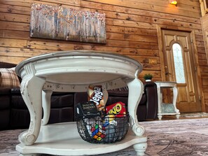 Interior - Remote Cabin near Knoebel’s (Catawissa)