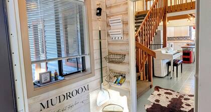 Welcome to The Hen House in Greer! Wraparound Porch, Movie Room & Coffee Bar