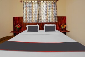 Desk, laptop workspace, free WiFi - OS HOTEL HIDDEN FLOWER (Gangtok)