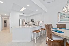 Dining - Waterfront Condo w/ Boat Slip, Lift, Pools & Cove Views | BEACHBALL PROPERTIES (Orange Beach)