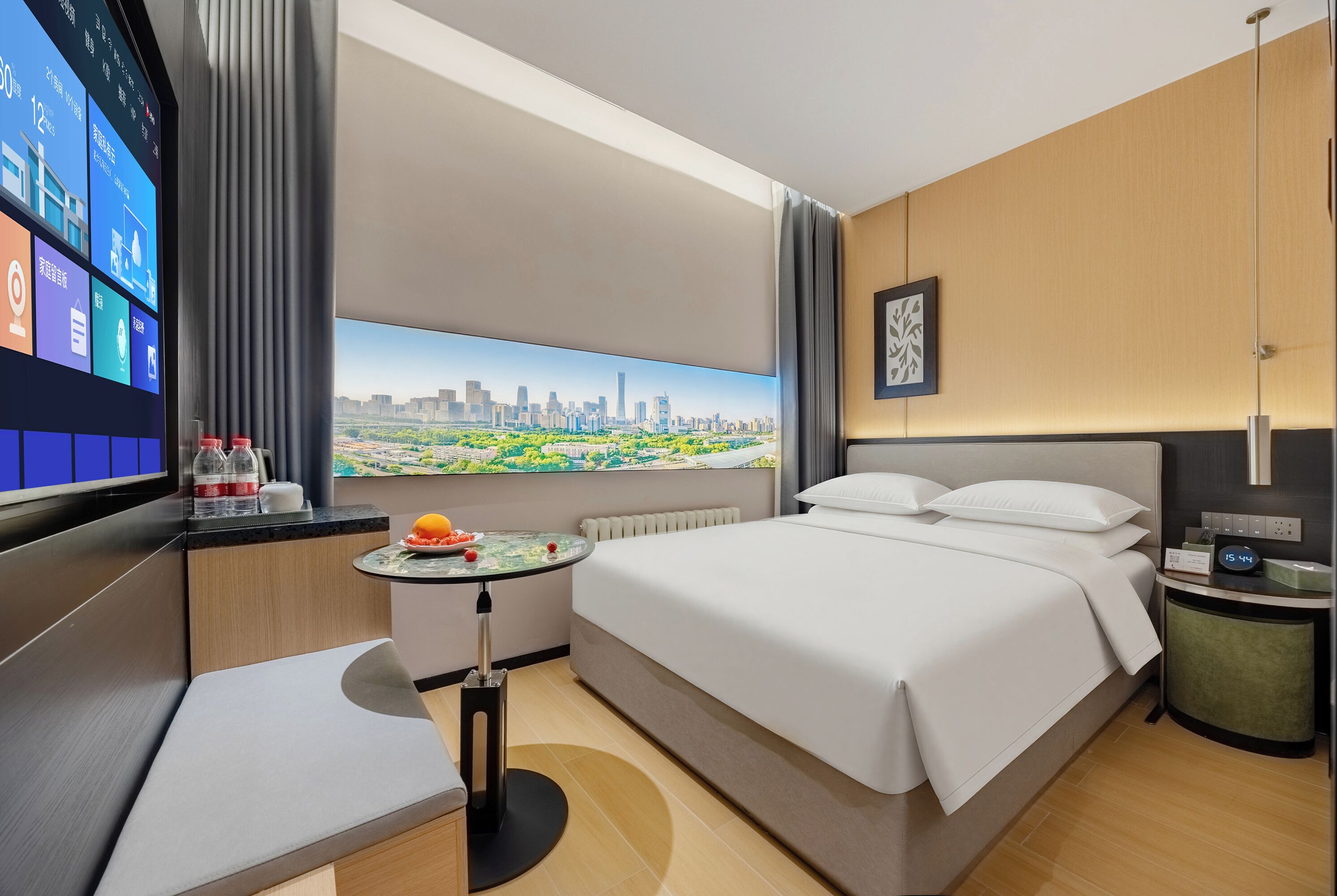 Kahden hengen perushuone yhdelle, kaupunkinäköala | Äänieristys, silitysrauta/-lauta, ilmainen Wi-Fi