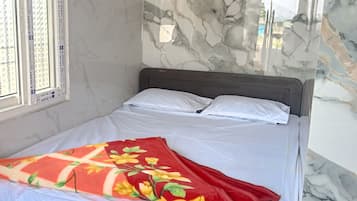 Dobbeltrom – classic, byutsikt | Wi-fi (inkludert)