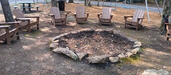 RV #2 - 20 Amp - Serene campground in Graysville perfect for outdoor adventures