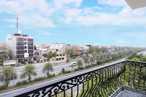 Terrace/patio - Anna Noi Bai Airport Hotel & Travel (Soc Son)