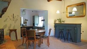 Dining - A charming comfortable traditional residence for an exclusive stay near Florence (Toscana)