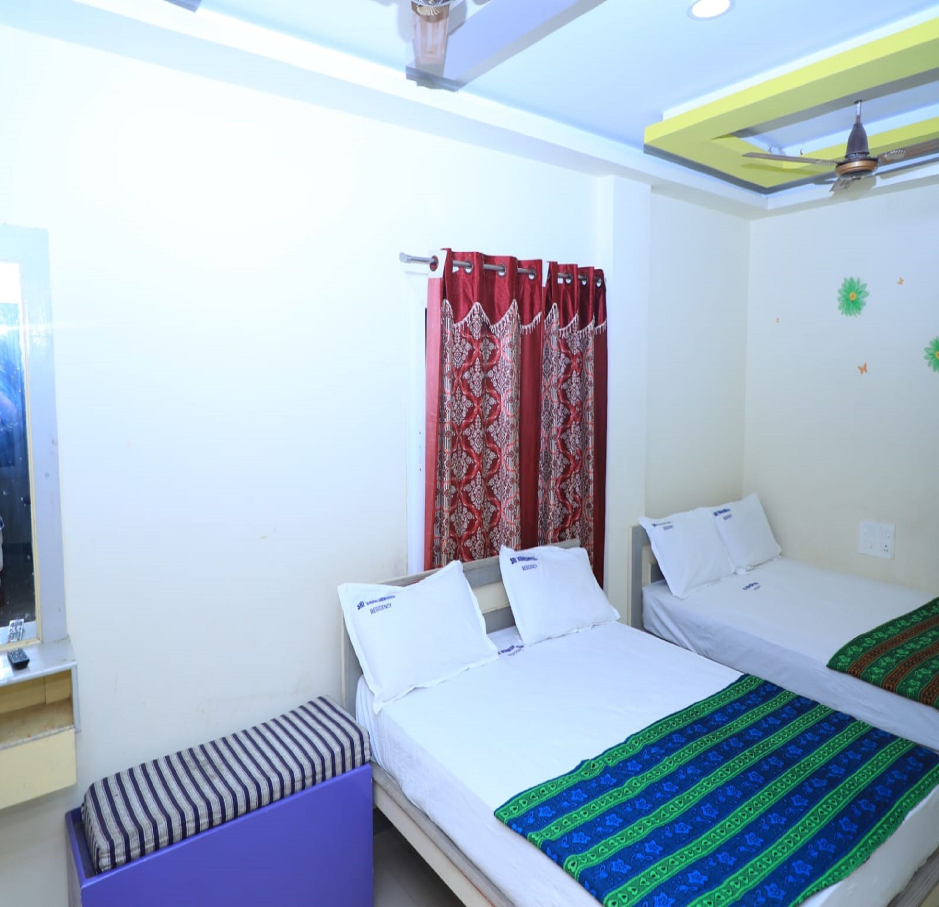 Firemannsrom | Skrivebord og wi-fi (inkludert)