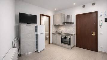 Monolocale familiare, aria condizionata, fronte mare (Vespucci Studio - Next to the Sea) | Cucina privata