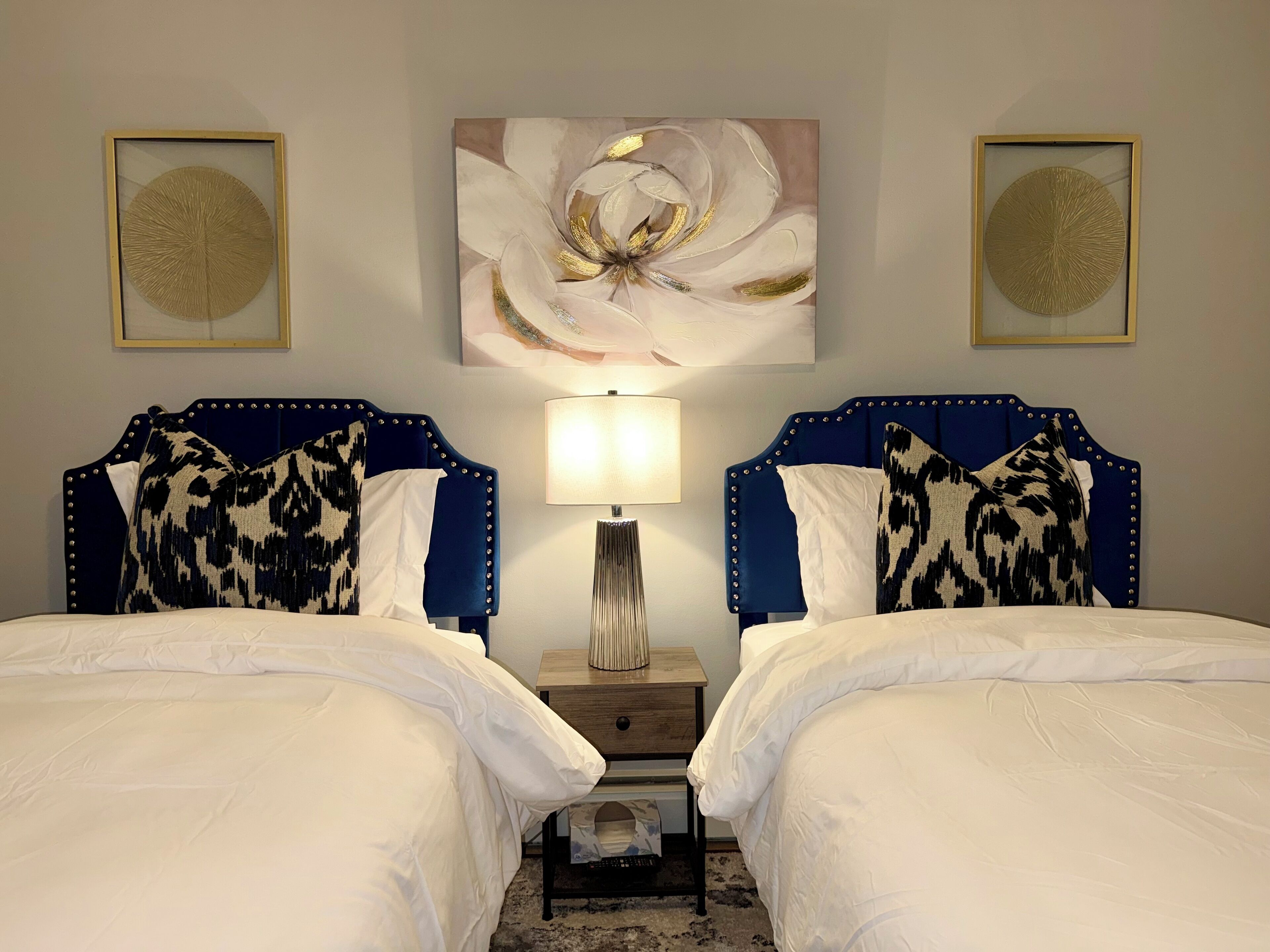 3 chambres, bureau, fer et planche à repasser, Wi-Fi gratuit