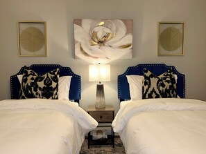 3 chambres, bureau, fer et planche à repasser, Wi-Fi gratuit