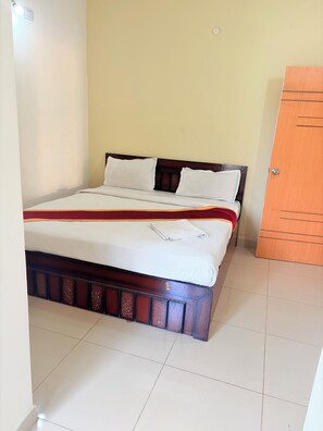 Free WiFi - SS Home Stay (Bengaluru)
