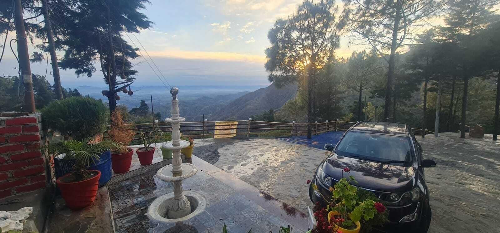 Deluxe Room | Property grounds