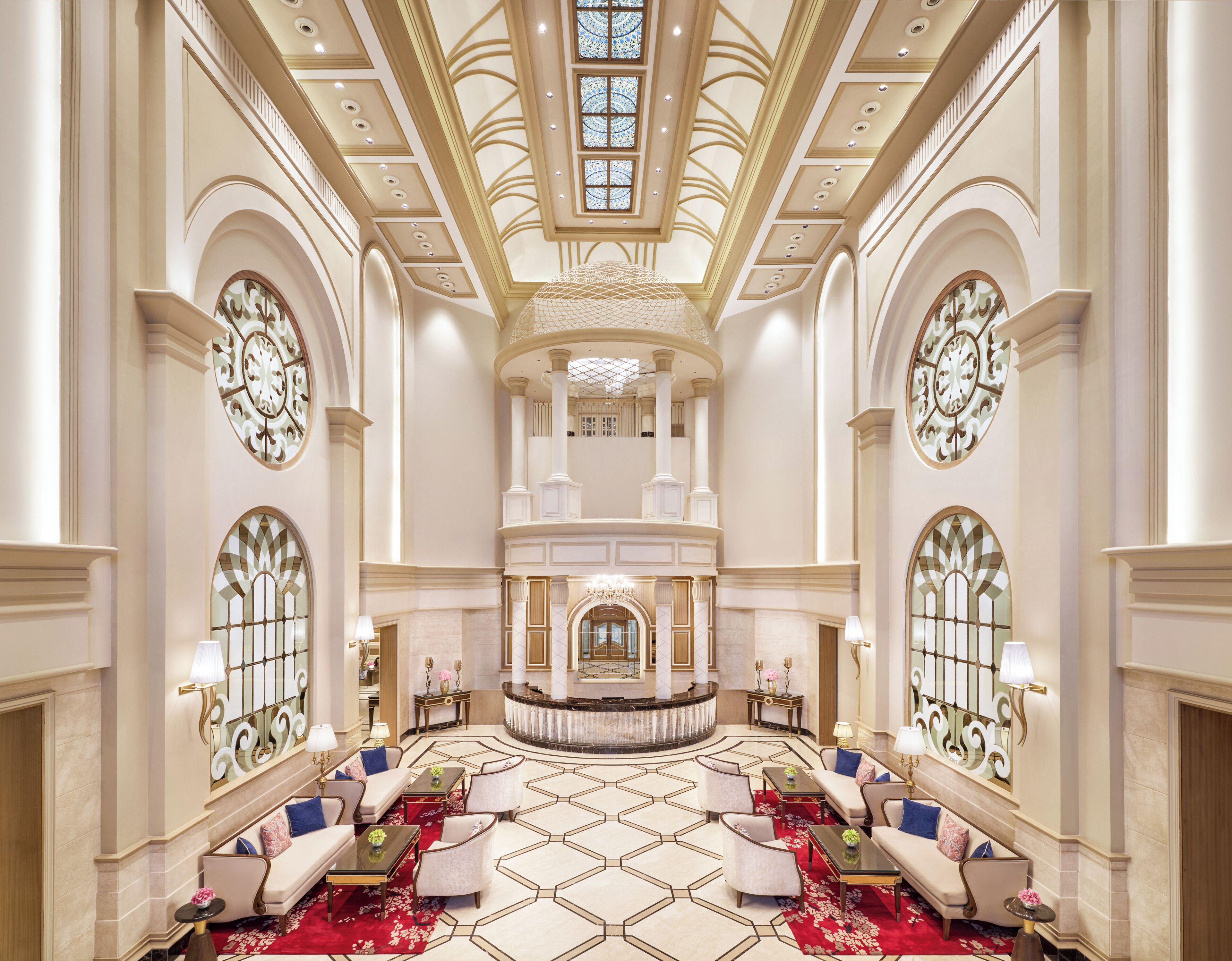 ฝ่ายต้อนรับ