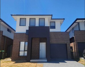 Exterior - Bright family-friendly home with garden (Cobbitty)