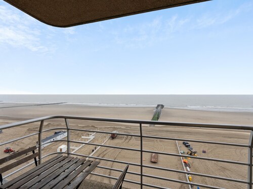 Gemütliches Studio mit Meer- und Strandblick