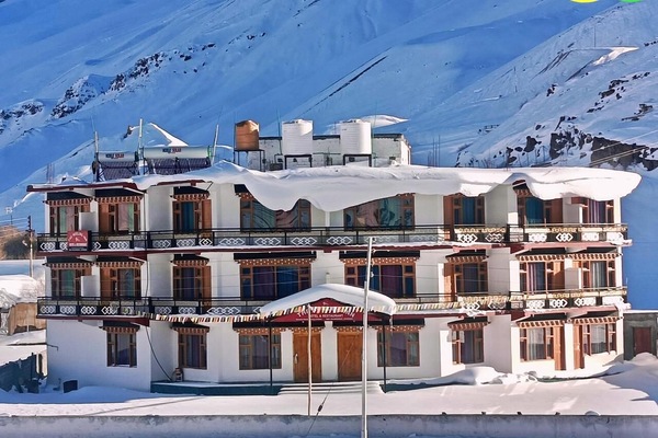 Deluxe Double Room, Balcony, Mountain View | Exterior
