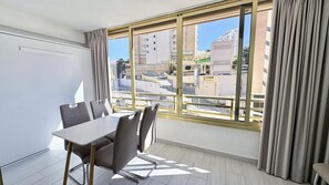 Dining - Cardenal I by Terreta Rentals (Finestrat)