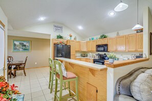 Fridge, microwave, stovetop, dishwasher - Springfield Area Retreat! Family Home w/ Yard (Republic)
