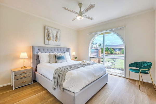 Townhome, Garden View | Iron/ironing board, WiFi (free)