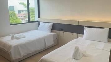 Desk, free WiFi, bed sheets