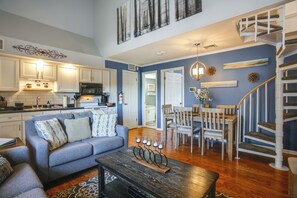 TV - Steps to Brigantine Beach: New Jersey Beach Condo (Brigantine)