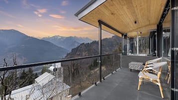 Premium Cabin, Bathtub, Mountain View | Balcony view