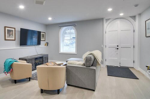 Walkable Townhome in the Heart of Central City!