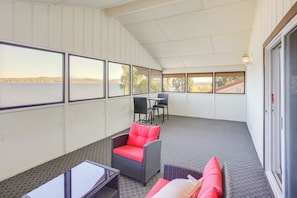 TV, fireplace, books - Waterfront Getaway on Lake Elsinore w/ Swim Spa (Lake Elsinore)