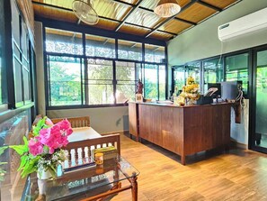 Lobby - Srianan Resort (Kanchanaburi)