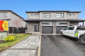 Room, 4 Bedrooms, Patio | Exterior