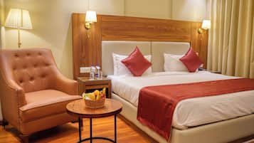 Signature Room, Valley View | Egyptian cotton sheets, premium bedding, minibar, in-room safe