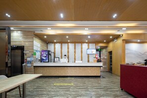 Lobby - AeroLink Hotel Shenzhen Bao'an Airport  (Shenzhen)