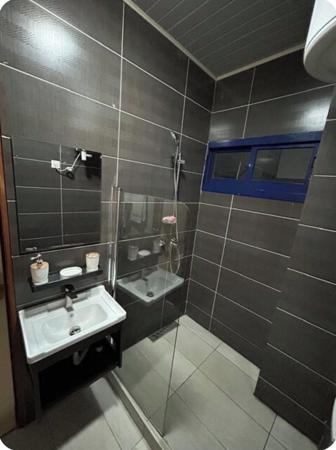 Ático familiar, vistas a la ciudad | Baño