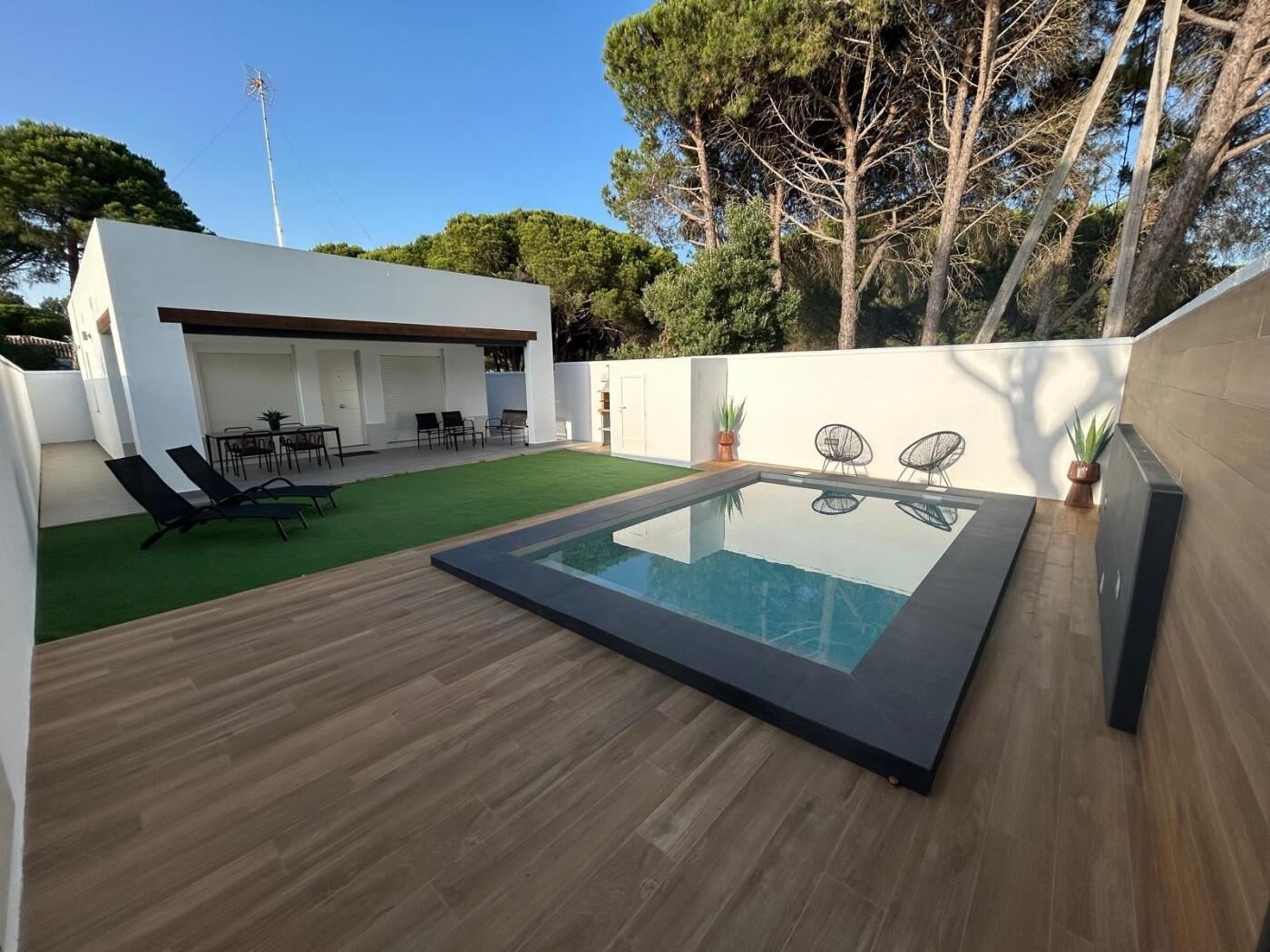 House, Smoking | 2 bedrooms
