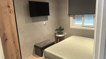 2 bedrooms
