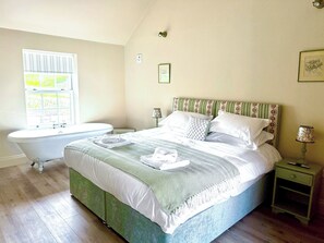 Free WiFi - Thistle Cottage - UK50967 (Kirklington, near Bedale)