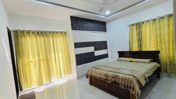 Apartment, 3 Bedrooms, Balcony, City View | 3 bedrooms