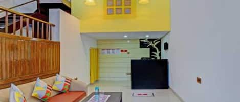 ハウス | フロント