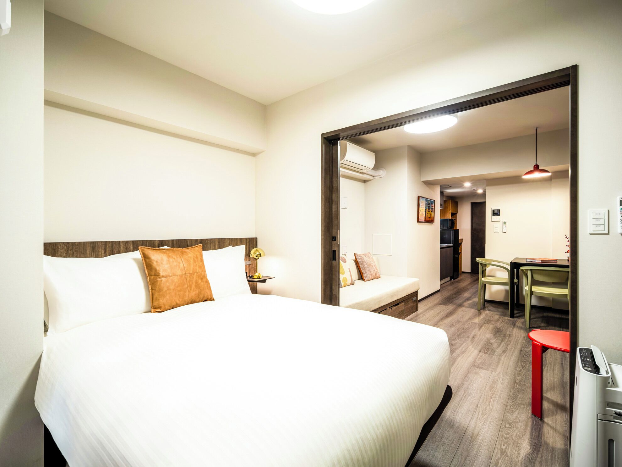 Apartemen Premier, balkon | Tirai kedap cahaya, setrika/meja setrika, dan Wi-Fi gratis