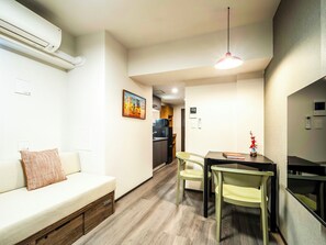 Living area - Section L Akihabara (Chiyoda-ku)