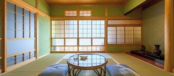 Kyomachi Annex | A singlefamily house like a gran / Nakatado-gun Kagawa