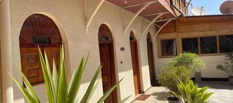 Harari Guest House 