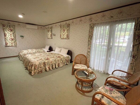 Free WiFi, bed sheets