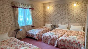 Free WiFi, bed sheets