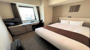 Escritorio, wifi gratis, ropa de cama