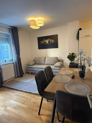 Basic-Apartment | Wohnbereich