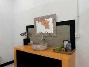 Luxury Double Room | Interior - Isyana's Family Suites Batur View by EPS (Kintamani)