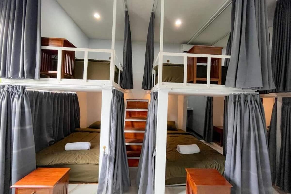 Standard Shared Dormitory | Free WiFi